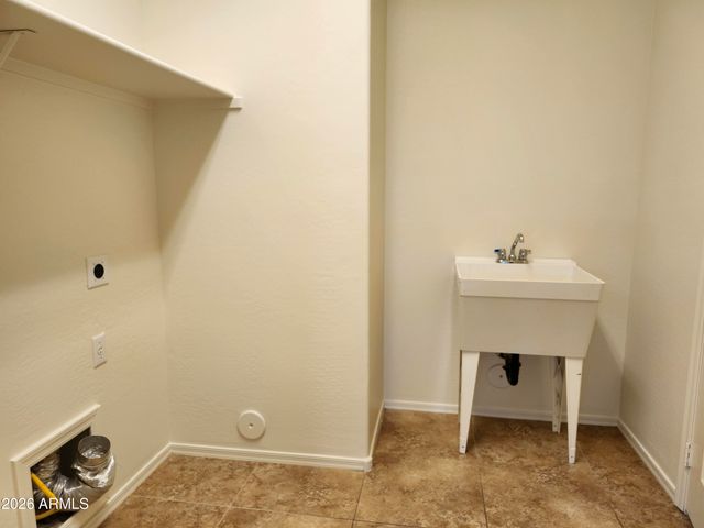 17938 W PORT ROYALE Lane, Surprise, AZ 85388