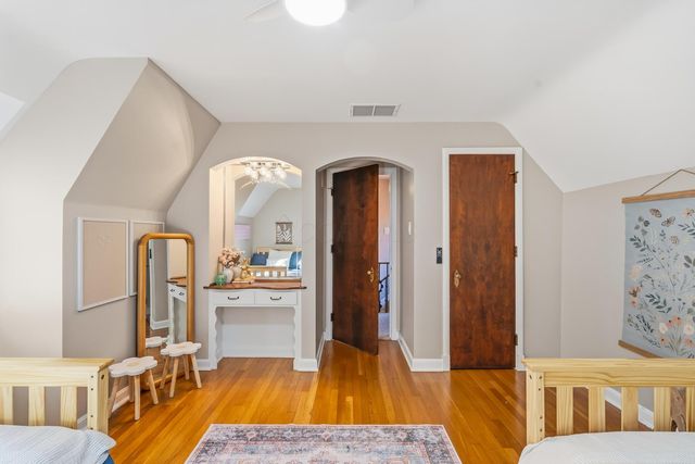 3160 Fair Avenue, Columbus, OH 43209