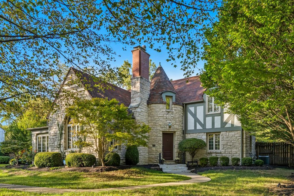 3160 Fair Avenue, Columbus, OH 43209