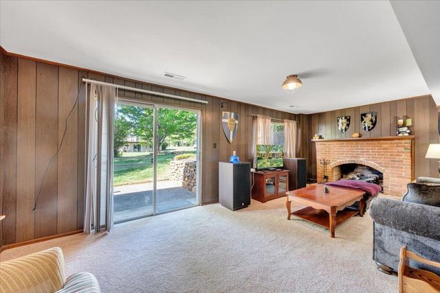 3958 Thames DR, Roanoke, VA 24018
