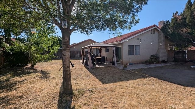 1514 Essex, Lancaster, CA 93534