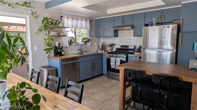 1514 Essex, Lancaster, CA 93534