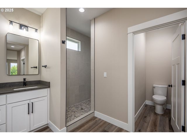 150 WIL Way, Winston, OR 97496