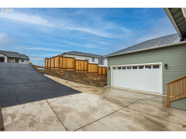 150 WIL Way, Winston, OR 97496