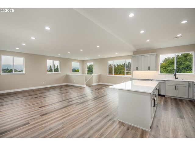 150 WIL Way, Winston, OR 97496