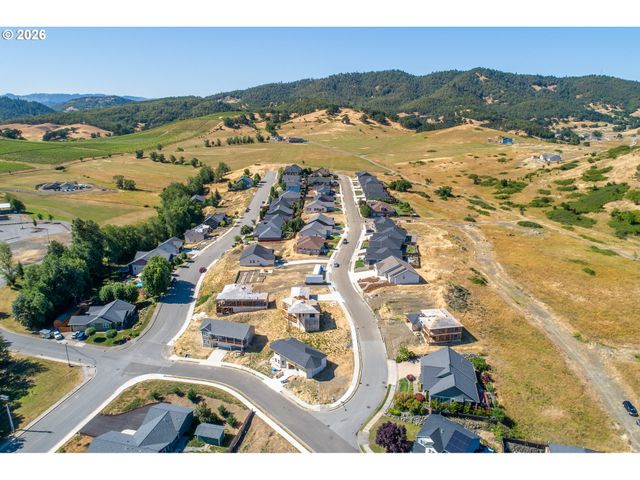 150 WIL Way, Winston, OR 97496