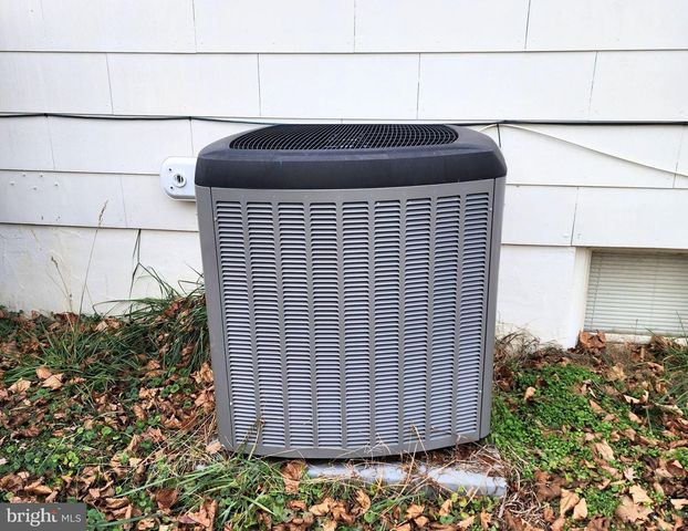 48 JOHN COLLINS CIR, Dover, DE 19904