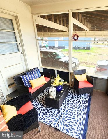 48 JOHN COLLINS CIR, Dover, DE 19904