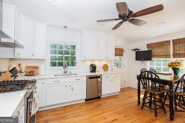 1424 Waverland Drive, Macon, GA 31211