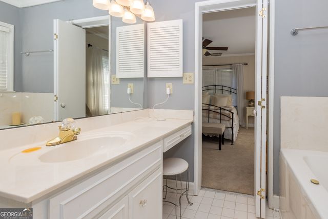 1424 Waverland Drive, Macon, GA 31211