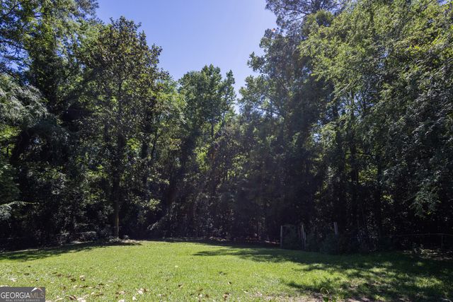 1424 Waverland Drive, Macon, GA 31211