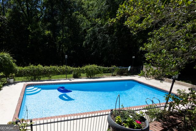 1424 Waverland Drive, Macon, GA 31211