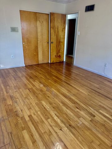 8650 Main Street, Jeffersonville, KY 40337