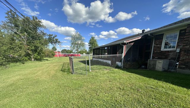 8650 Main Street, Jeffersonville, KY 40337