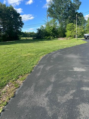 8650 Main Street, Jeffersonville, KY 40337