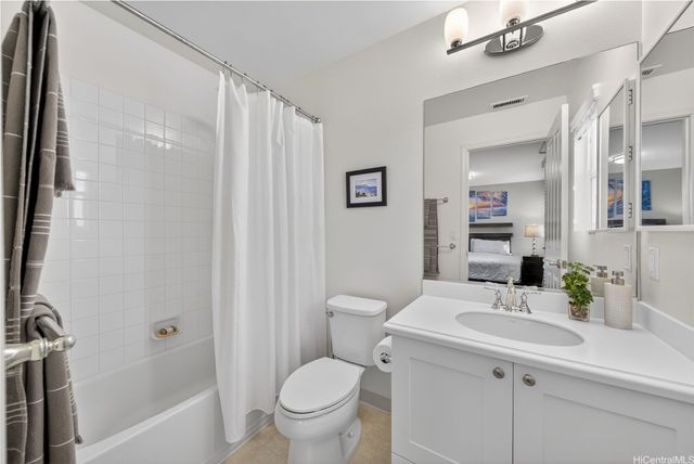 91-2220 Kaiwawalo Street 1202, Ewa Beach, HI 96706