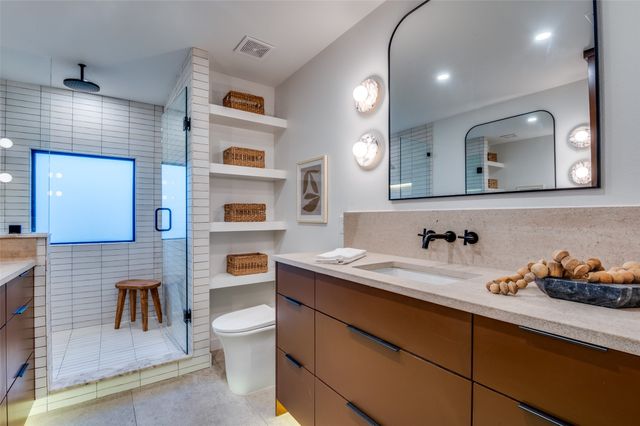 514 Aqua Drive, Dallas, TX 75218