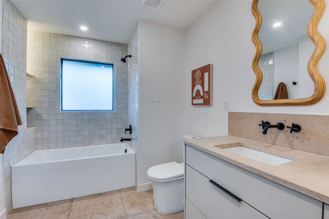 514 Aqua Drive, Dallas, TX 75218