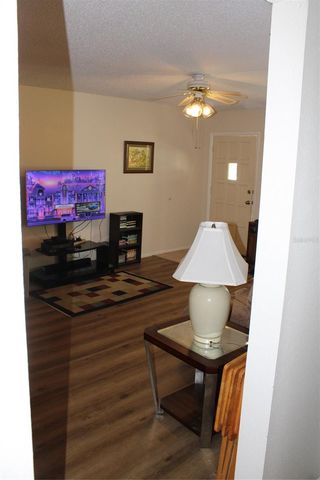 2360 IRISH LANE 16, Clearwater, FL 33763