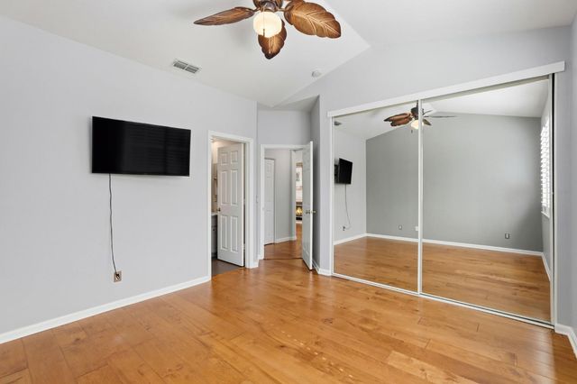 28 Genoa Ct, Sacramento, CA 95831