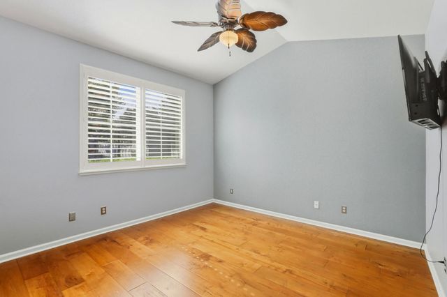 28 Genoa Ct, Sacramento, CA 95831