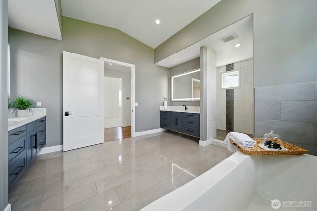 126 Red Hawk Road, Walla Walla, WA 99362