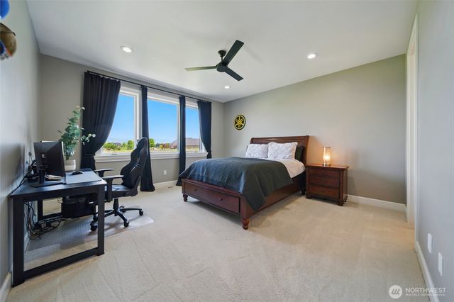 126 Red Hawk Road, Walla Walla, WA 99362