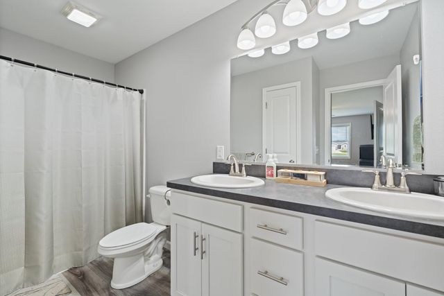 20605 Matthew Drive, Milford, IN 46542