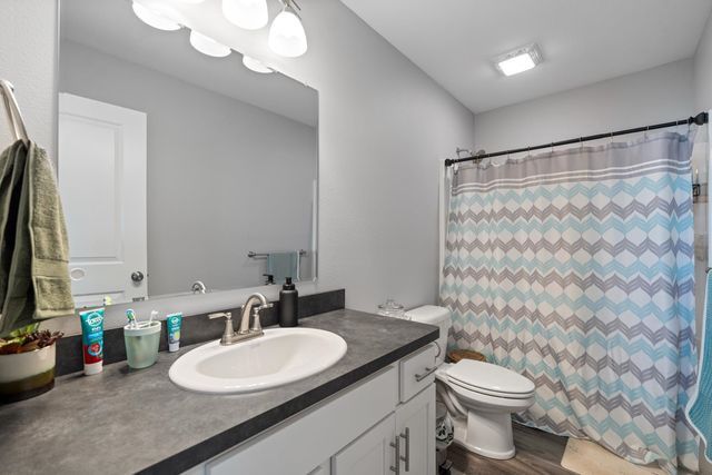 20605 Matthew Drive, Milford, IN 46542