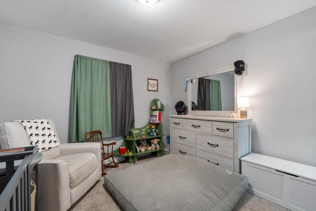 20605 Matthew Drive, Milford, IN 46542