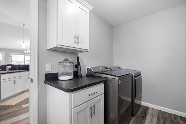 20605 Matthew Drive, Milford, IN 46542