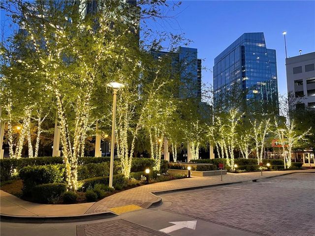 3324 Peachtree NE Road 2001, Atlanta, GA 30326