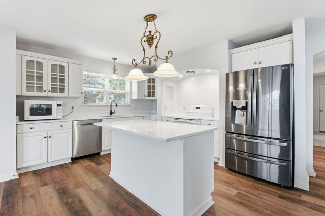 4715 Greyson Drive, Powell, OH 43065