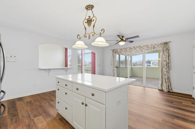 4715 Greyson Drive, Powell, OH 43065