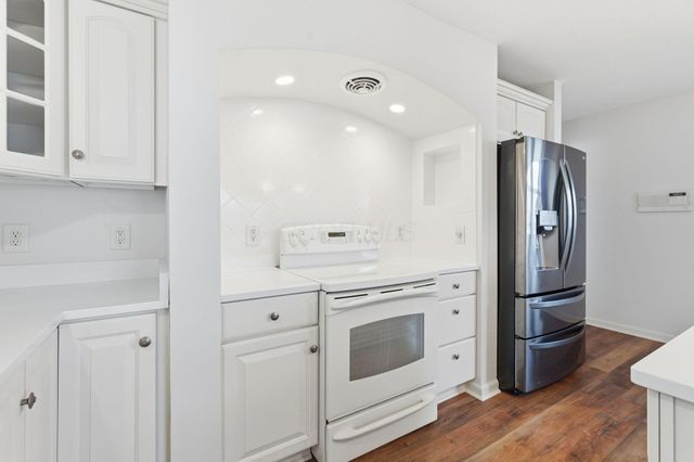 4715 Greyson Drive, Powell, OH 43065