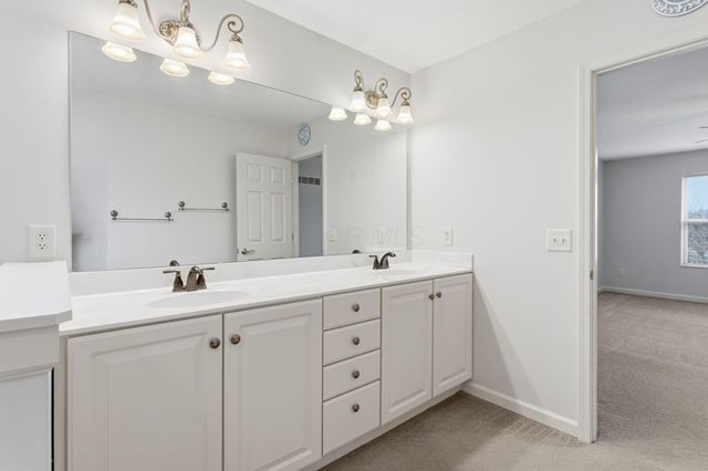 4715 Greyson Drive, Powell, OH 43065