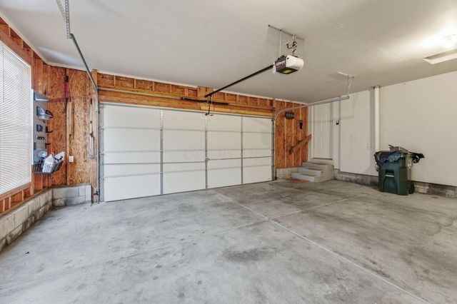 4715 Greyson Drive, Powell, OH 43065