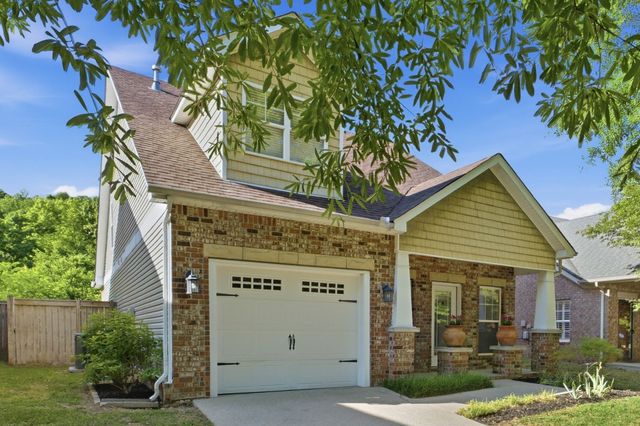 1641 Harpeth Run Dr, Nashville, TN 37221