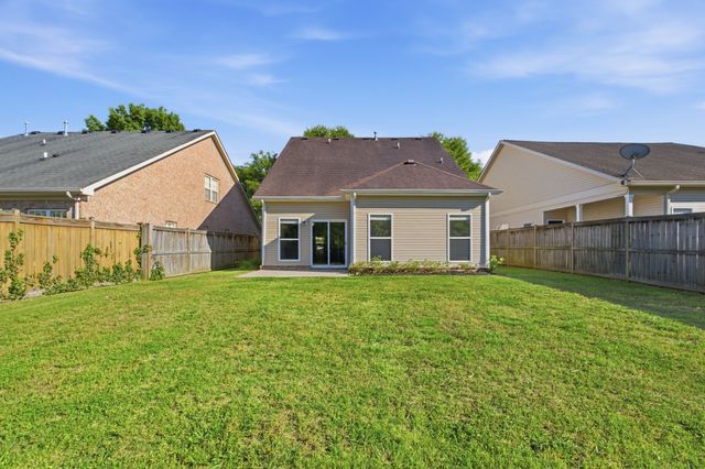1641 Harpeth Run Dr, Nashville, TN 37221