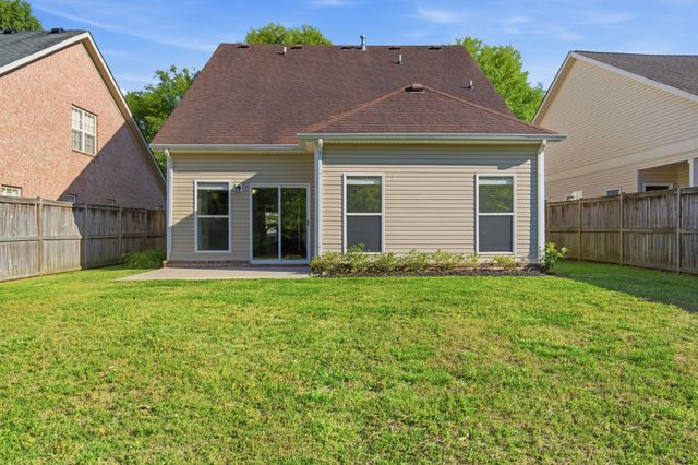 1641 Harpeth Run Dr, Nashville, TN 37221