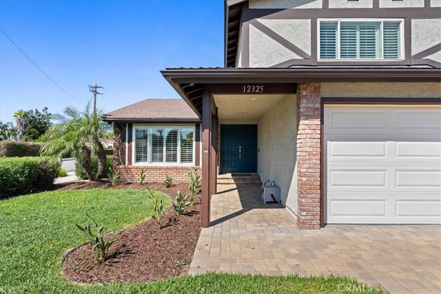 12325 Glynn, Downey, CA 90242