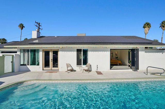 3864 E Calle San Raphael, Palm Springs, CA 92264