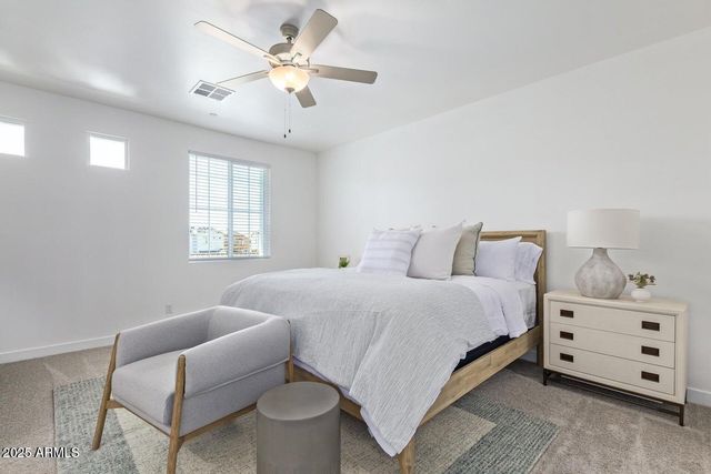 3230 E THOMAS Road 114, Mesa, AZ 85213