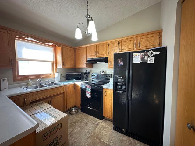 4212 Valley Drive NW, Rochester, MN 55901