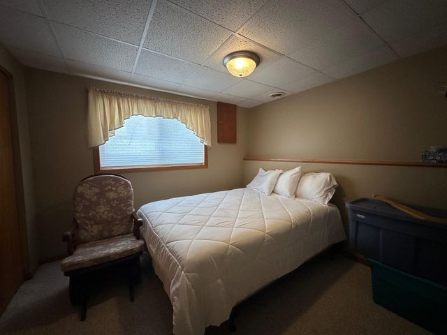 4212 Valley Drive NW, Rochester, MN 55901