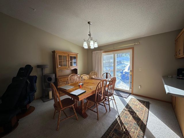 4212 Valley Drive NW, Rochester, MN 55901