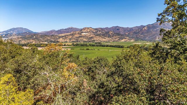 1253 Summit Dr, Calistoga, CA 94515