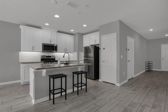 242 CEDAR BARK LANE, Sanford, FL 32771