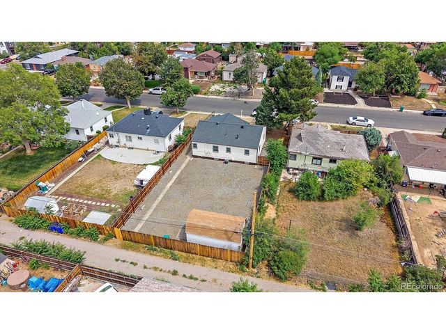 2357 Nome St, Aurora, CO 80010