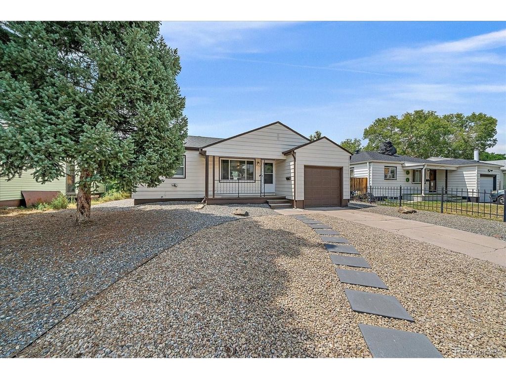 2357 Nome St, Aurora, CO 80010